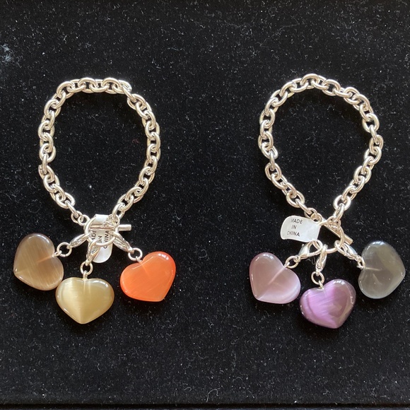 Silver Tone Bracelet/Simulated Cat's Eye Heart Charms/Autumn Colors/7 1/4 Inch - Picture 3 of 3